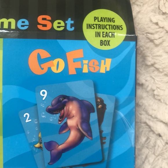 Melissa & Doug Classic Card Games Set - Old Maid, Go Fish, Rummy, New, ages 3+ - Picture 11 of 16